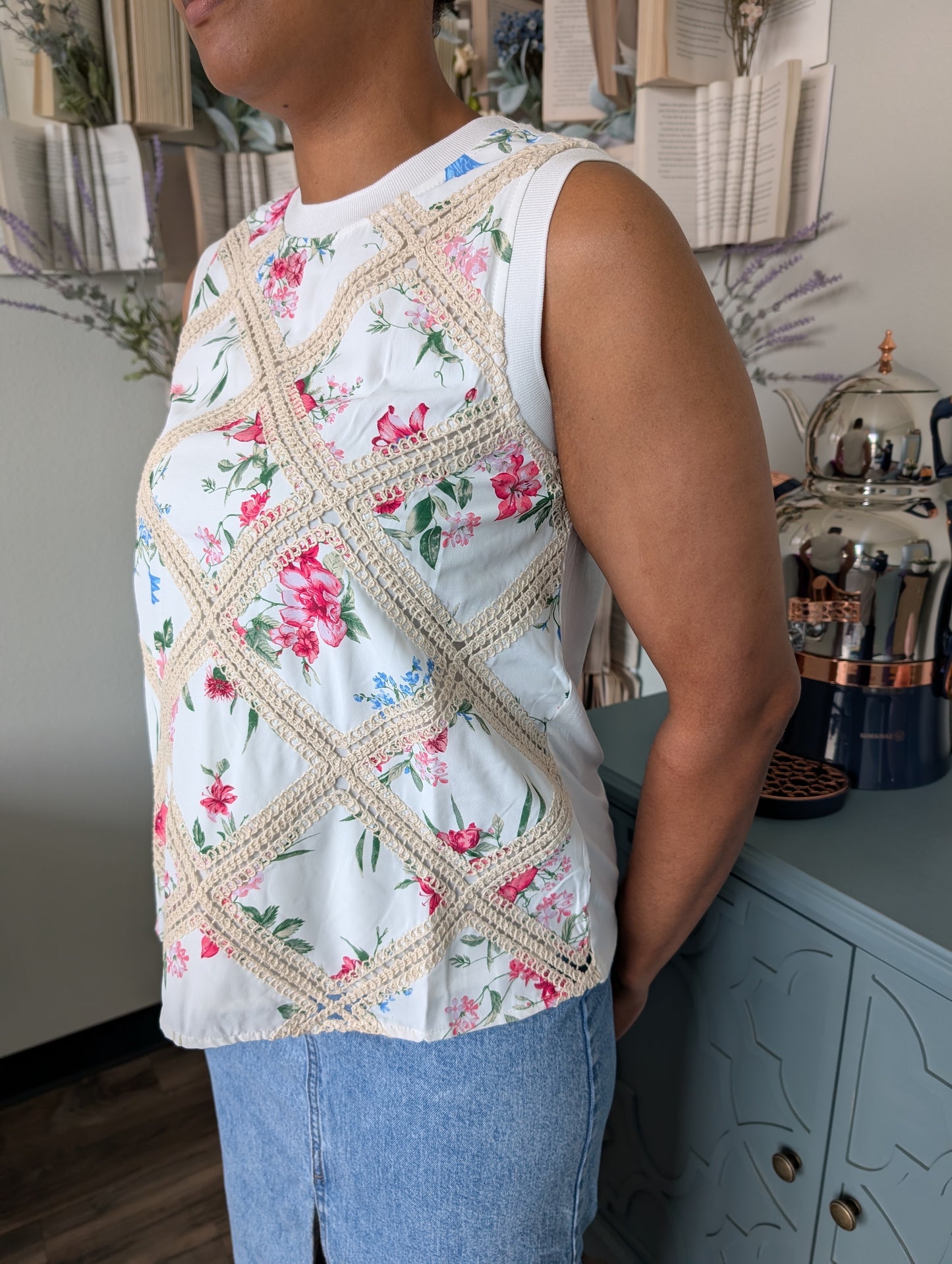 Floral Cross Knit
